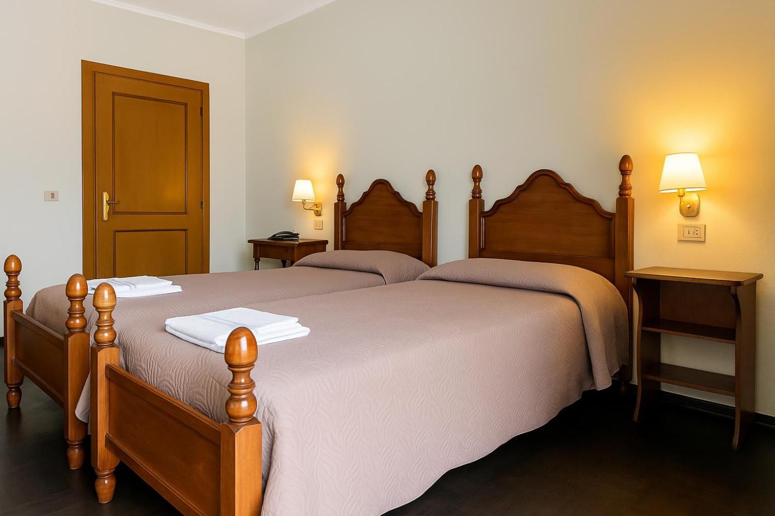 Albergo Locanda Corona Ballino エクステリア 写真
